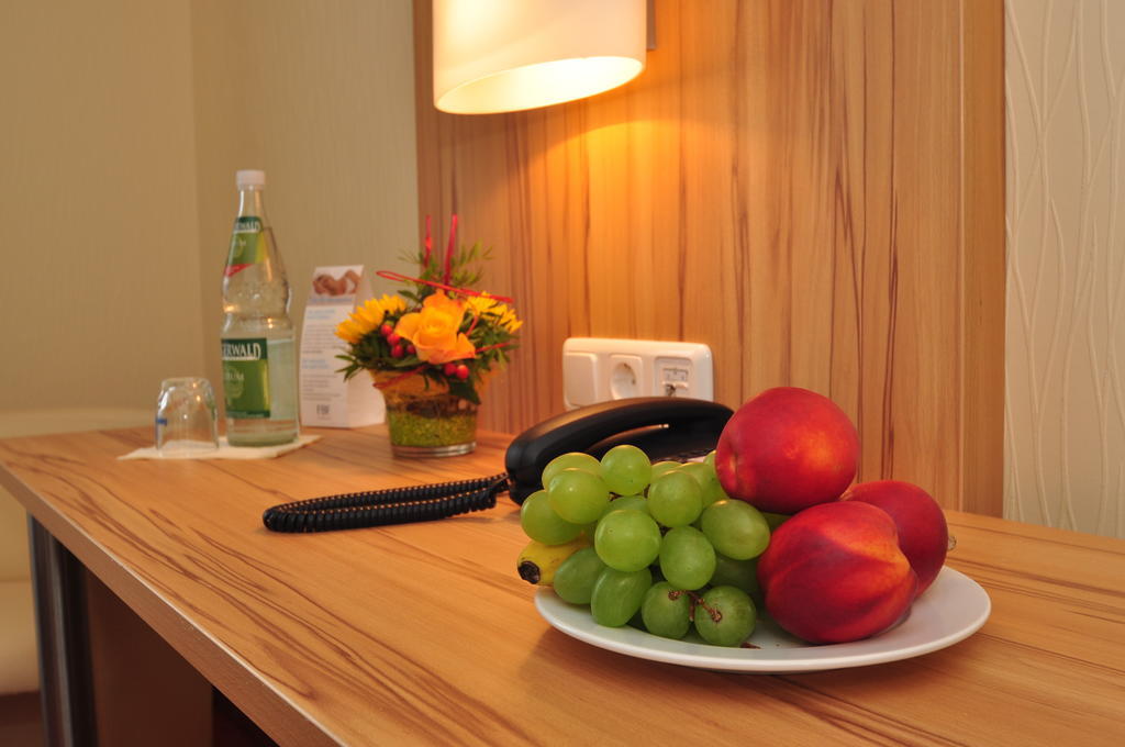 Zellers Pension Markt Erlbach Room photo